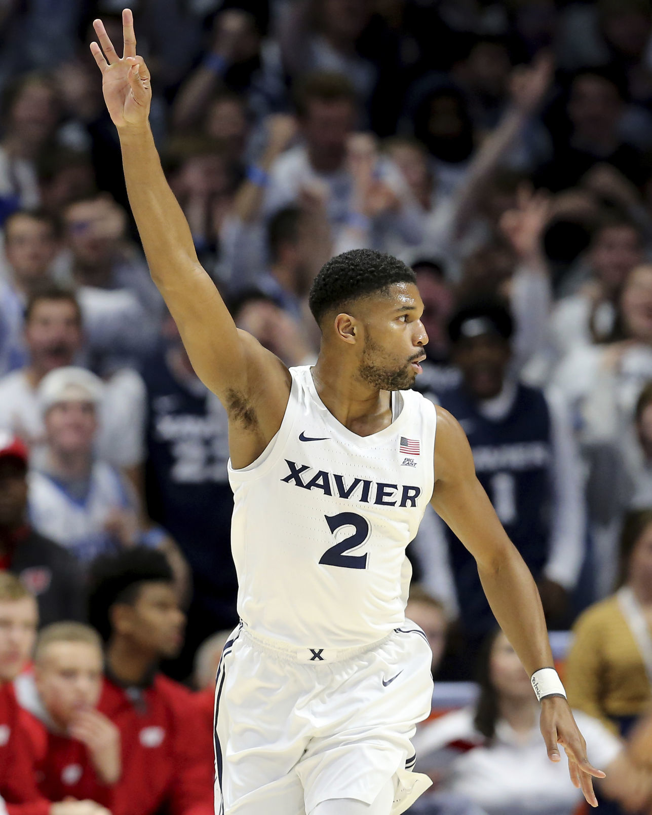 Badgers 77, Musketeers 68